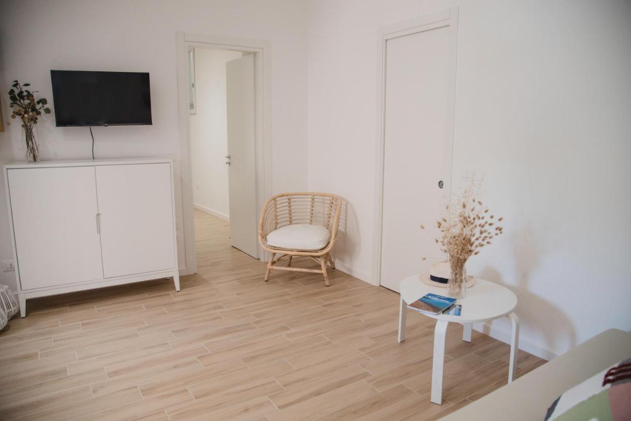 Le Sorelle - Casa Vacanze ปิชอตตา ภายนอก รูปภาพ
